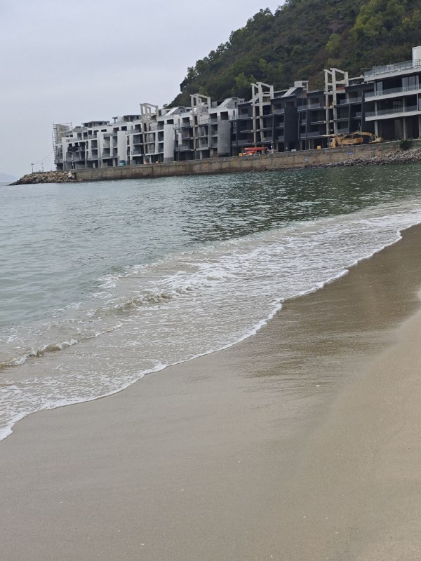 #碎碎念 #旅游 看花花！看海海！喜欢！在南澳第一沙滩