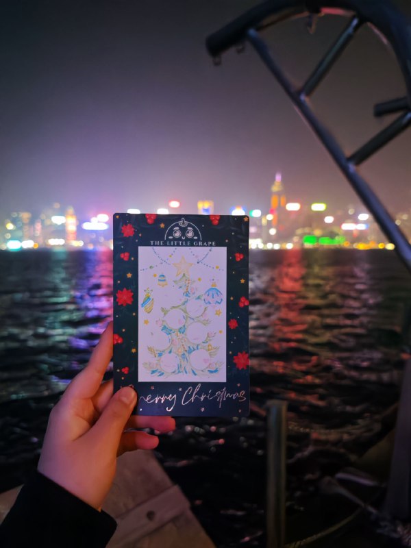 #碎碎念 #旅游请了假去香港，步数2w5的一天，真治愈啊w图里是维多利亚港#碎碎念 #旅游请了假去香港，步数2w5的一天，真治愈啊w图里是维多利亚港