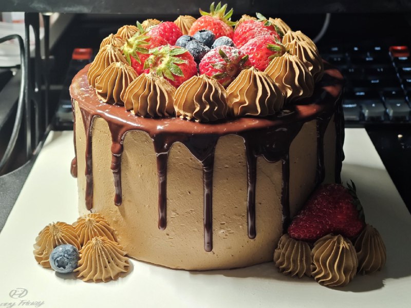 #碎碎念521 请大家看我萌吃小蛋糕（逃）（被打）#碎碎念521 请大家看我萌吃小蛋糕（逃）（被打）