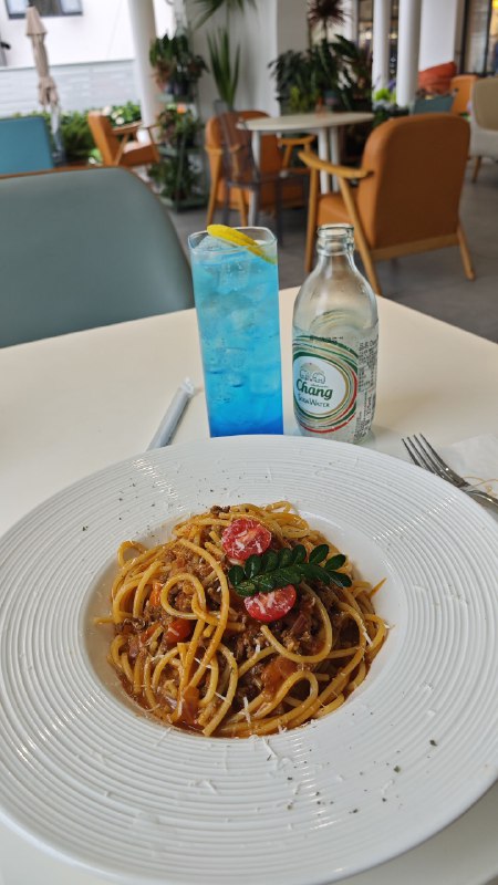 #碎碎念 今日办公环境这家咖啡厅的网络/插座/环境我给满分！偶洱咖啡www#碎碎念 今日办公环境这家咖啡厅的网络/插座/环境我给满分！偶洱咖啡www