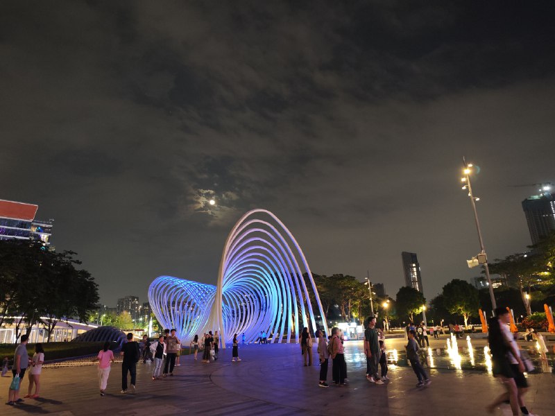 #碎碎念欢乐港湾的夜景好看捏，第一次晚上去欢乐港湾~~后悔没带 pocket3 了 hhhhh#碎碎念欢乐港湾的夜景好看捏，第一次晚上去欢乐港湾~~后悔没带 pocket3 了 hhhhh