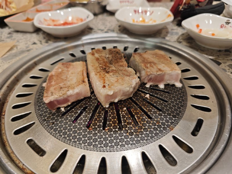 #碎碎念 #美食妹妹连续上了十天学才回来，真惨，带着去吃安又胖烤肉！#碎碎念 #美食妹妹连续上了十天学才回来，真惨，带着去吃安又胖烤肉！