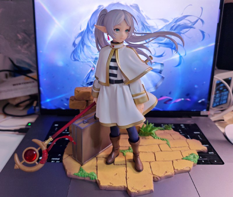 #新手办 #碎碎念 GSC 的芙莉莲到了！神！面雕也很好看，但是我拍的太匆忙了ww明天再拍细节