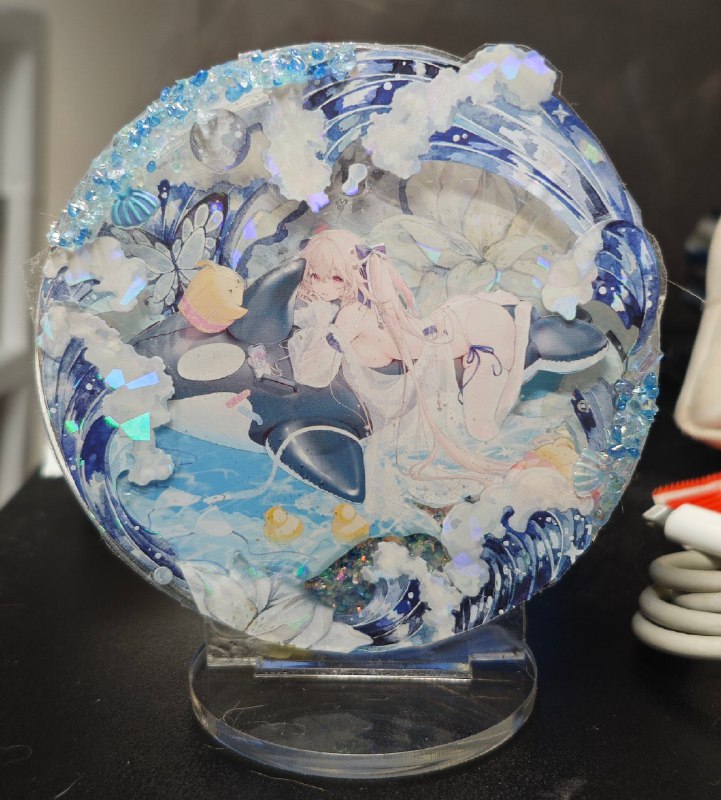 #手工 #碎碎念流麻复健，帮朋友做的流麻有亿点翻车，无所谓，咱会拼贴遮住（x）安克雷奇流麻 —— 海豚、海洋、游泳课感觉估摸着应该是过不了 b 站审核（）——诶过审了【【自制流麻】安克雷奇流麻 —— 海豚、海洋、游泳课-哔哩哔哩】 