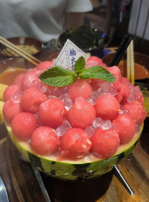 #碎碎念 #日常答辩结束！跟室友恰火锅，但是顺带的西瓜冰沙好好吃！#碎碎念 #日常答辩结束！跟室友恰火锅，但是顺带的西瓜冰沙好好吃！