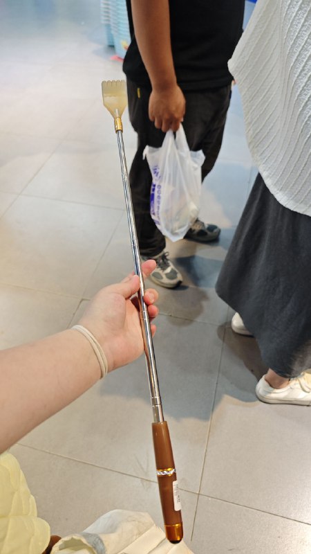 #碎碎念 话说回来，在大理买的最值的东西是这个伸缩痒痒挠（逃）手感好好老实用了